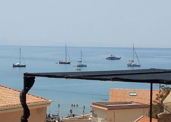 Hébergement de vacances Bellavista63 *